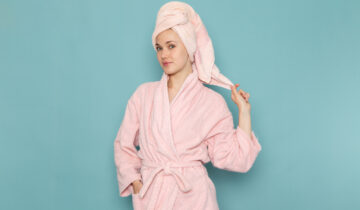 Welcher Bademantel für die Sauna? Tipps zur Auswahl und Pflege